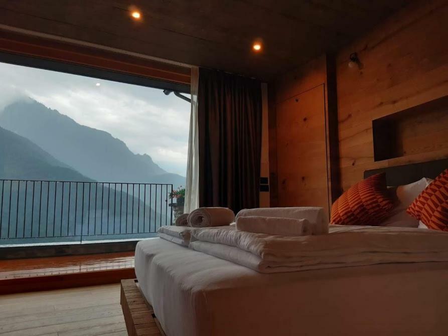 Agriturismo Bio Ca' Pianazola Chiavenna Exterior foto
